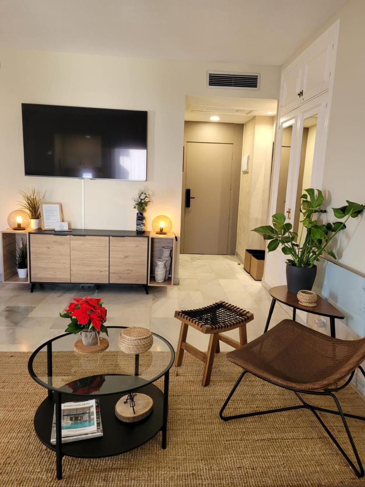 דירות מארבלה New & Beautiful Loft In Puerto Banus מראה חיצוני תמונה